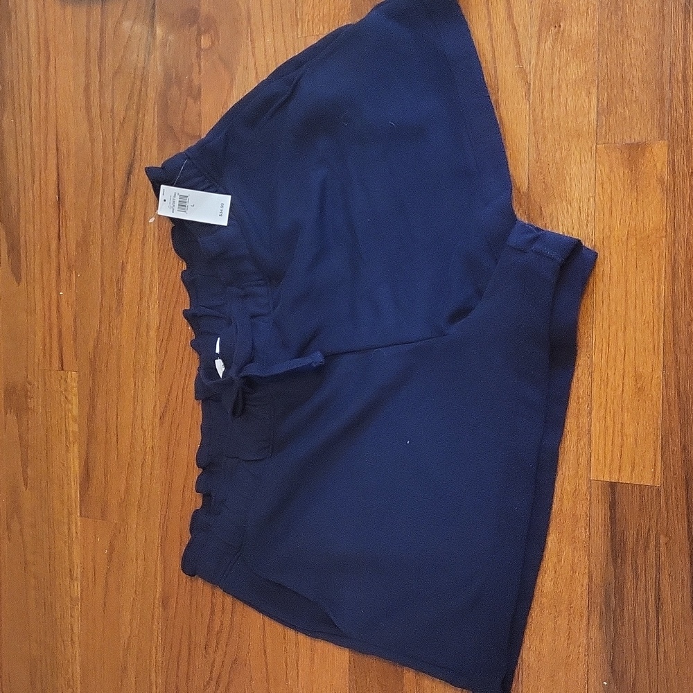 NWT Navy Gap shorts